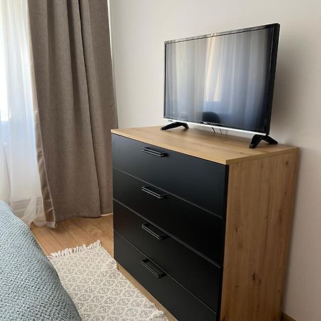 Râmnicu Vâlcea Apartament Centru מראה חיצוני תמונה